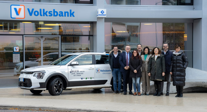 Das erste Projekt der Volksbank zur „Social Green Mobility“: Ein Elektrofahrzeug für AVULSS Leifers