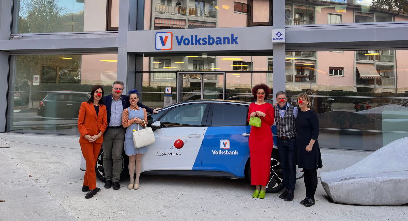 Consegnata l’auto elettrica all’associazione Comedicus